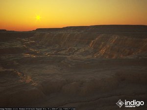 globe_canyonsHR_at dawn.jpg