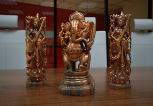 Indian statuettes_Gotov1.jpg