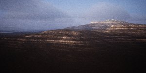 Canyons 2 with atmospherics.jpg